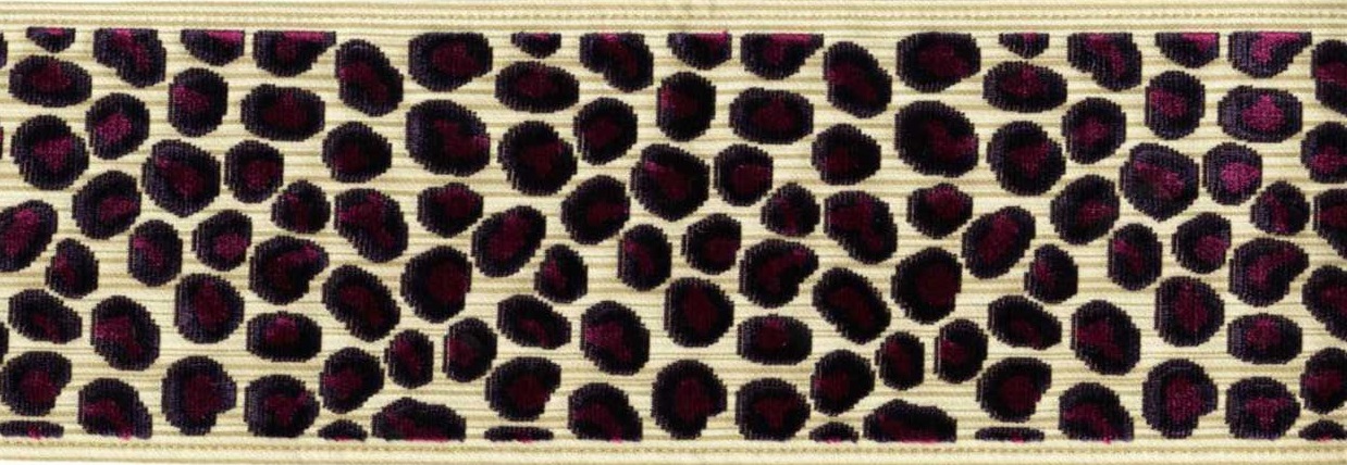 Picture of INVERELL VELVET TAPE-MAGENTA